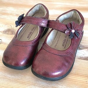 stride rite mary jane burgundy floral